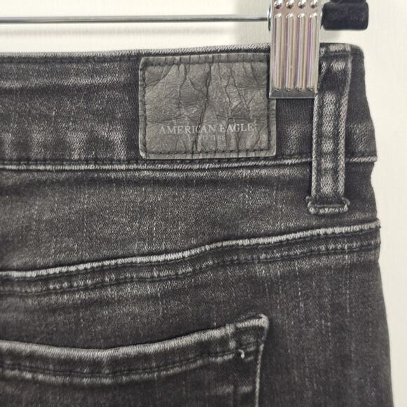 American Eagle Hi-Rise Shortie Denim Lace Front Shorts Black Size 14 Stretch - Picture 7 of 7